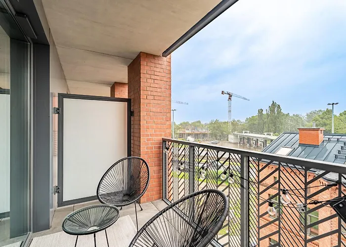 Lakowa 60e Z Garazem Blisko Starego Miasta By Perferctapart * Gdaňsk